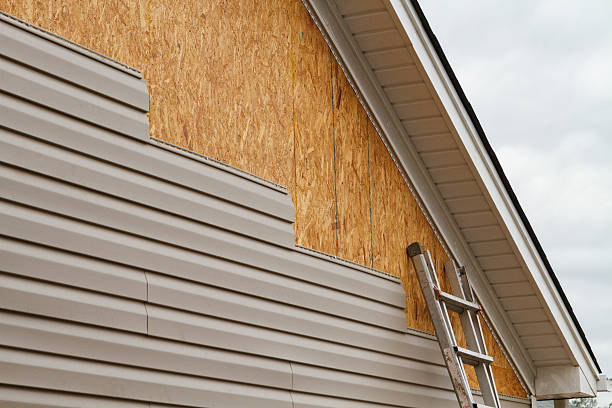 24/7 Emergency Siding Replacement experts in Asheville, NC